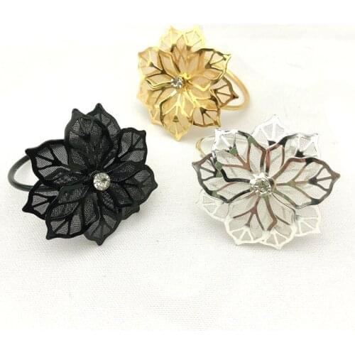 6Pcs Metal Flower Design Napkin Rings Hotel Restaurant Wedding Party West Dinner Table Towel Holders Decoration Holiday Supplies