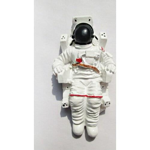 China 3D Early Childhood Science Astronaut Solid Resin Refrigerator Home Furnishing Decor Home Fridge Magnets Decor Accessories