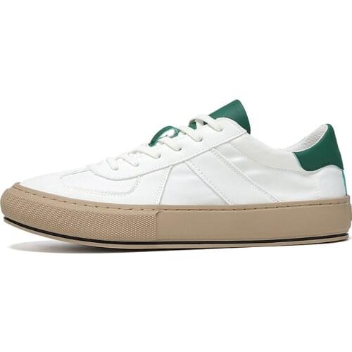 Mens Skate Shoes Sneaker Comfortable Skateboard Shoes Men Breathable Casual Shoes Classic Fashion White Shoes Zapatos Hombre