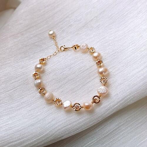 Women Bracelet Fresh Water Pearl Elegant Charm Bracelet Women Fashion Jewelry Accessories Wedding Engagement