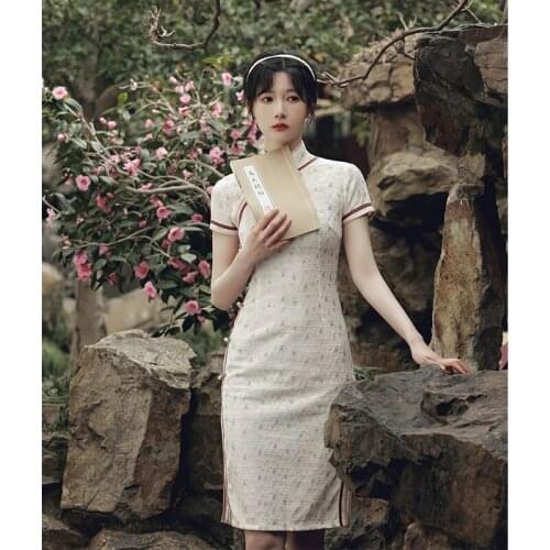 Chinese Style Spring Summer Cheongsam for Women Invisible Zipper Split Hem Fashion High Quality Retro Qipao 2021New Short Dress