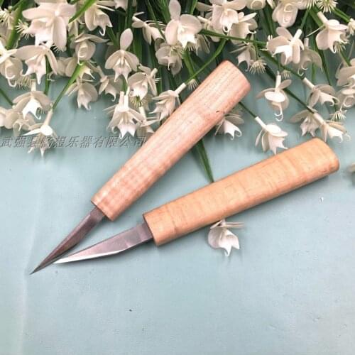 2pcs different size carving knives ,sharp steel, maple handle