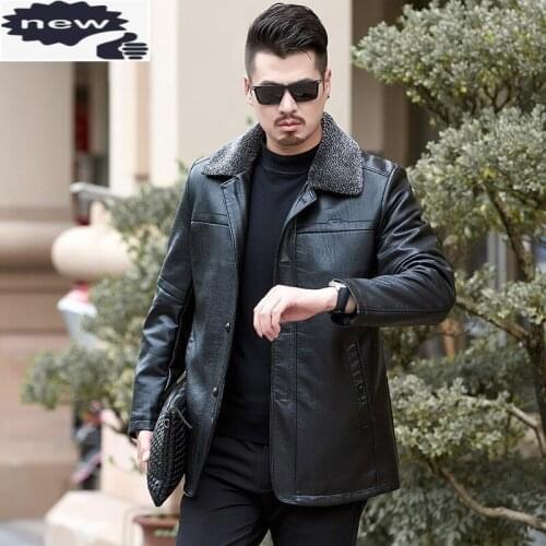 Mens Casual PU Leather Outerwear Coats Winter Fleece Lining Thick Warm Faux Fur Collar Male Medium Length Jackets Plus Size