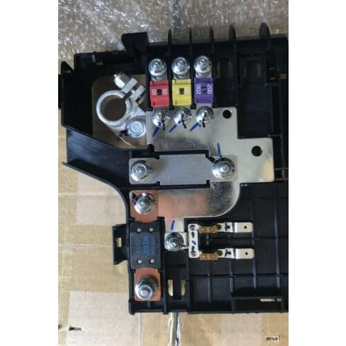 FOr Roewe RX5 MG Rui Teng GS Fuse Box Battery Positive Clip Battery Fuse Applicable