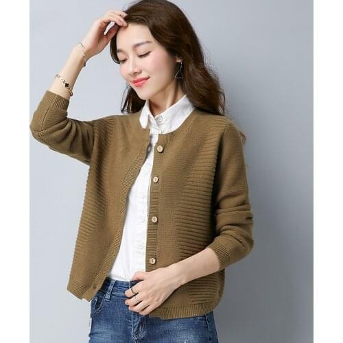 Women Knitted Sweater And Cardigans Full Sleeve Korean Fashion Style Lady Coat Autumn And Winter 2021 New Sweater