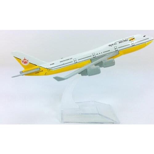 16CM landing gear Aircraft 1:400 Boeing B747-400 model Royal Brunei airlines W base airbus alloy Diecast Airplane display plane