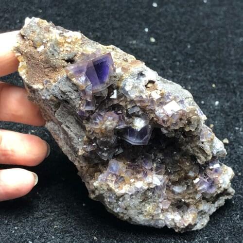 288.5gNatural purple fluorite and quartz crystal mineral stone furniture ring vein healing geology teaching specimen decoration