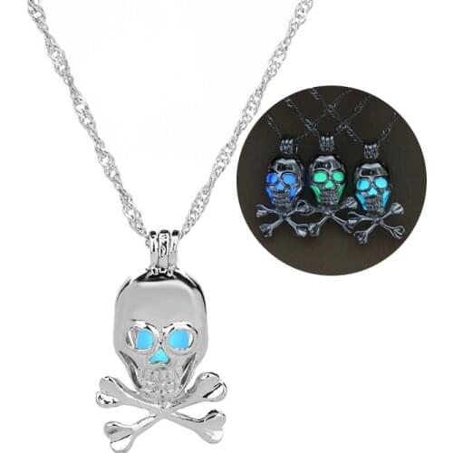 Luminous Skull Pendant Necklace For Mens Punk Jewelry Fashion personality Neck 2020 Rock Glow in the Dark Chain Necklaces
