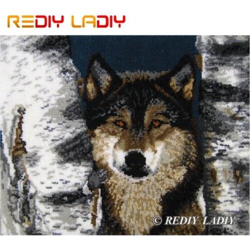 Latch Hook Kits Make Your Own Rug Snow Wolf Tapestry Crocheting Cushion Mat DIY Carpet Rug Set Pre-Printed Canvas Hobby & Crafts