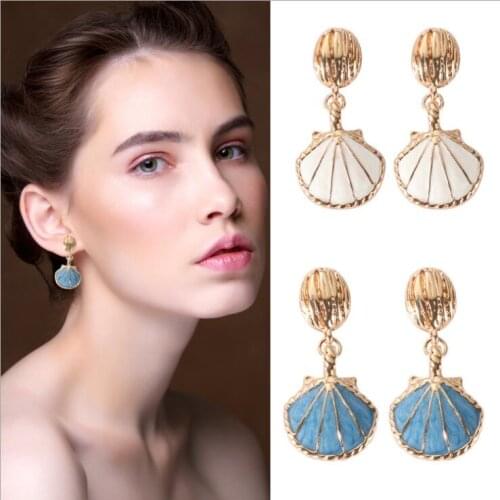 European American Vintage Gold Color Earrings For Women Style Accessories Dangle Ocean Wind Shell Earrings Gift