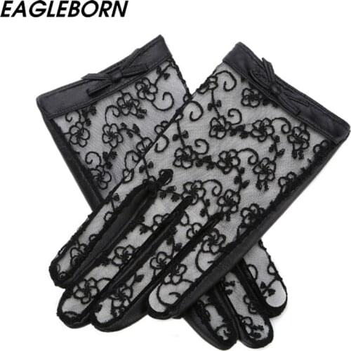 New Leather Sheepskin Women Lace Gloves Short Spring and Autumn Sunscreen Driving Leather Gloves Lace Fashion Simple Bow Gloves