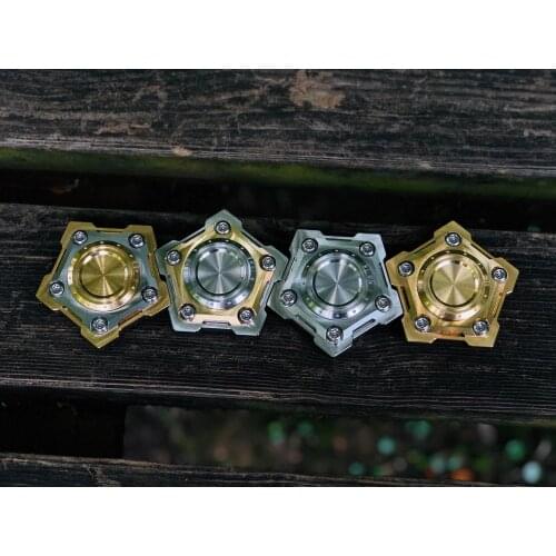 Flywheel Fingertip Toy Gyro Fingertip Fixture Spinner Metal Adult Decompression Toy Steampunk EDC Christmas Gift Free Shipping