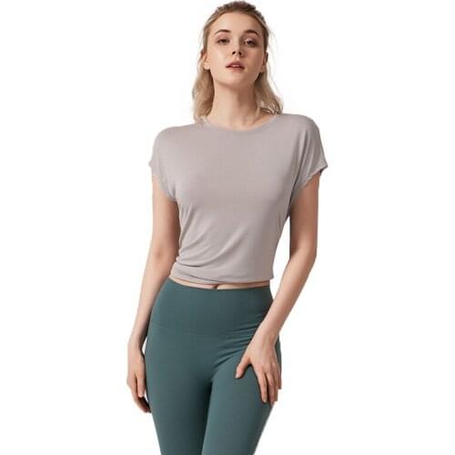 Short-sleeved Sports Top Split Beautiful Top Women Sport New Loose T Shirt For Fitness Women Quick-drying Fitness Clothing