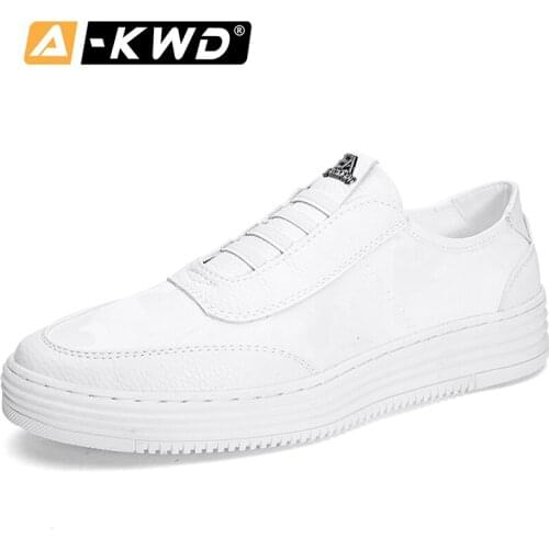 Fashion Luxury Men Shoes Men Sneakers Casual Soft Pu Leather Herenschoenen Breathable Slip-on Sport Shoes Men New White Sneakers