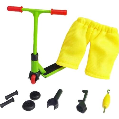 Mini Alloy Finger Scooter Skateboard Baby Kids Activity Gift Novelty Sensory For Fun and Decoration Toys For Boys