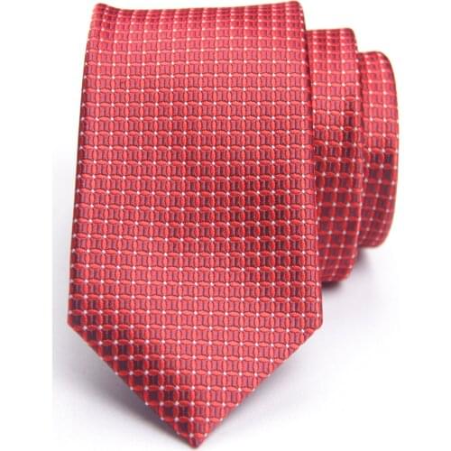 Red subtle pattern tie with fashion patterned skinny ties men 2020
