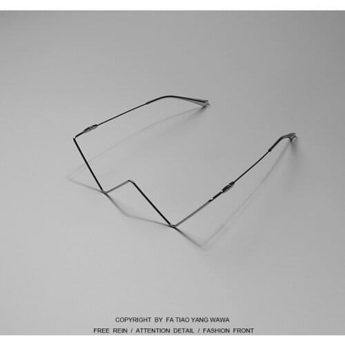 V-shaped minimalist cold glasses