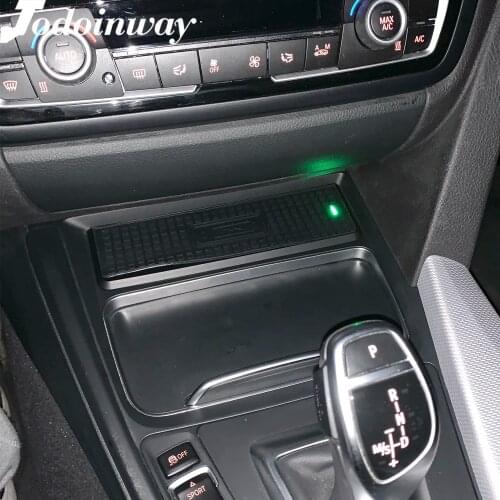 10W car wireless charger for BMW F30 F31 F32 3GT F34 F36 phone power charging unit mobile holder for iphone se QI charging stand