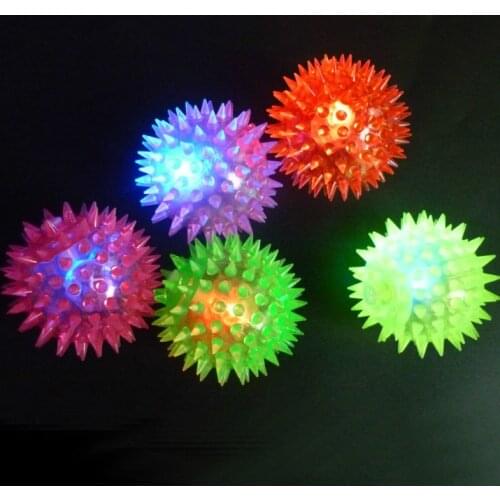 1Pc Flashing Light High Bouncing Pet Hedgehog Thorns Ball Puppy Dog Supplies Gift Childrens Toys Elastic Massage Ball Luminous