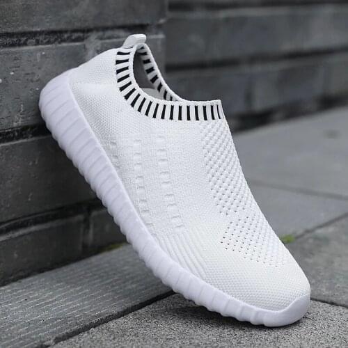 Sneakers women shoes 2021 summer mixed color breathable mesh light comfortable casual shoes women sneakers plus size socks shoes