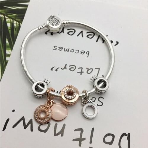 2020 Fashion Hot Sale New O-shaped Crown Bracelet Pendant Womens Original High Quality Charm Diy Banquet Jewelry Accessories
