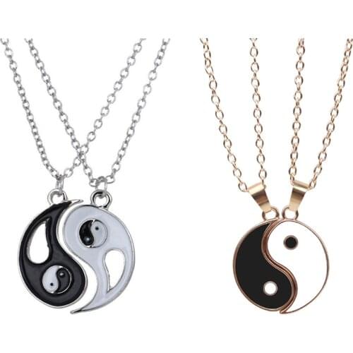 2 Pcs/set Best Friends Couple Necklaces Yin Yang Charm Pendant Necklace Jewelry for Lovers Sisters Women Men Valentines Gift