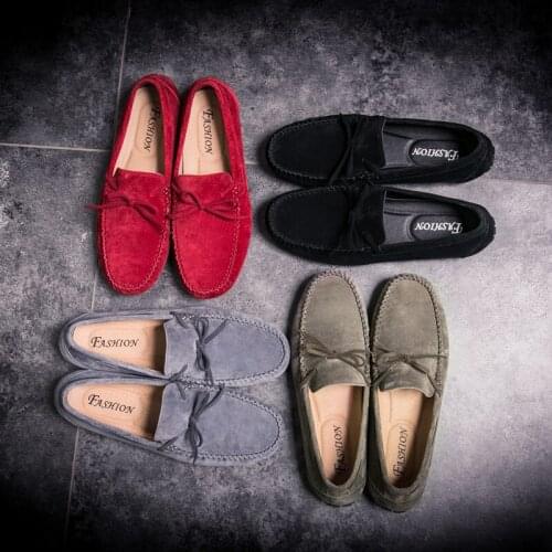 2021Men Suede Leather Shoes Luxury Designer Brand Fashion Sneakers Flats Slip on Lightweight Mens Shoes Moccasin Italian Loafers