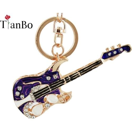 Key Chains Holder For Car Keyrings Fashion Mini Guitar Keychain Crystal Cute Gadgets for Women Man Gift Keychain jewelry