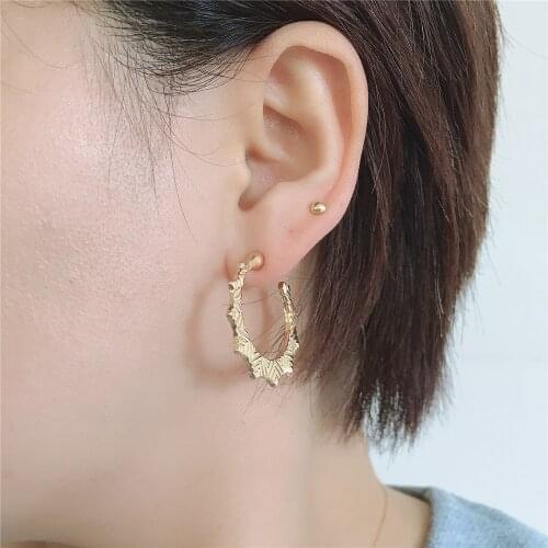 Trendy Gold Color Plating Textured Fringe Hoop Earrings For Women Girl Casual Unique Bohemia Modern Chic Jewelry Accessory