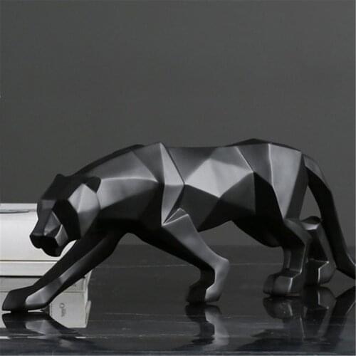 Unique Abstract Cheetah Shape Sculpture Looks Vivid Resin Crafts Compact Office Fine Workmanship Home Decor