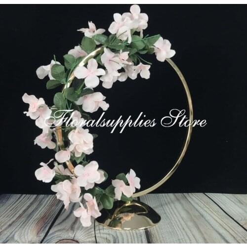 10PCS 2019 New gold round wedding centerpiece vase hoop centerpiece stand metal floral hoop wedding decor