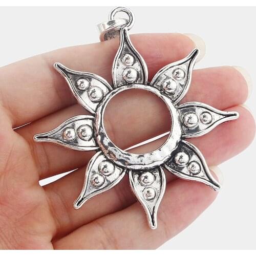 4PCS Large Vintage Open Metal Abstract Sun Shape Round Charms Pendants Amulet for Necklace Findings Jewelry Making