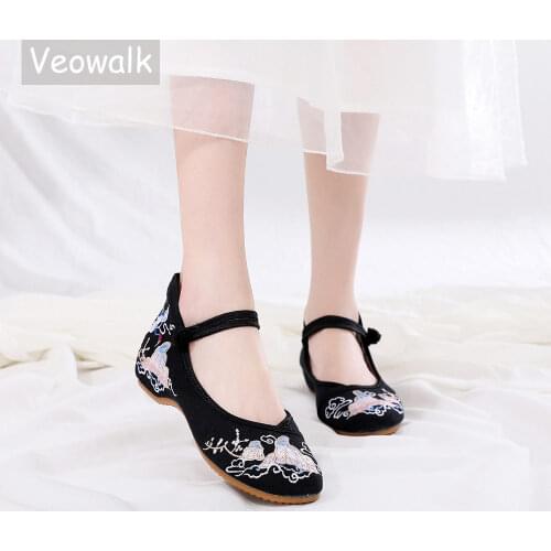 Veowalk Comfortable Women Cotton Fabric Flat Shoes Ladies Casual Soft Walking Shoes Chinese Style Embroidered Ballet Flats