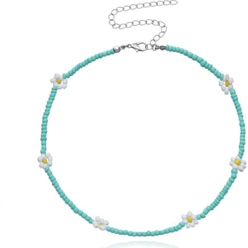 652F Colorful Sunflower Beaded Necklace Bohemian Daisy Flower Necklace Handmade Bohemian Seed Bead Necklace Clavicle Necklace