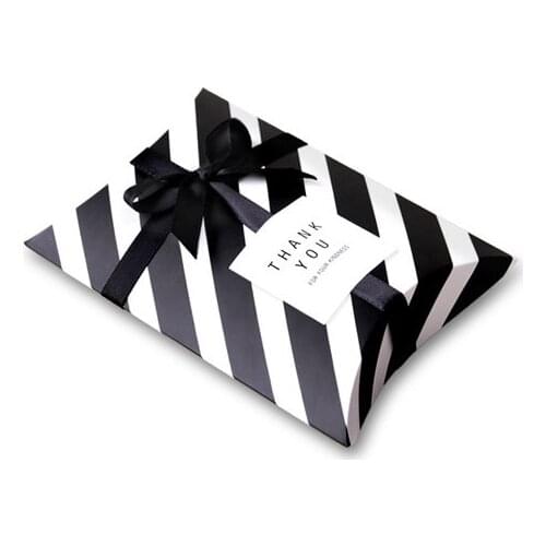 New Arrive Black And White Stripes Pillow Shape Bags Candy Cake Small Gift Package Bag Wedding Gift Boxes Party Bags Kraft Bags