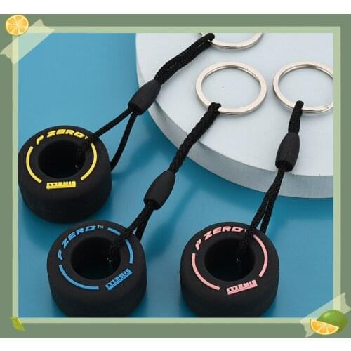 Rotatable Luxury Wheel Hub Key Chain Woman and Man Tire Styling Auto Parts Key Holder Pendant Gift for Car Lovers