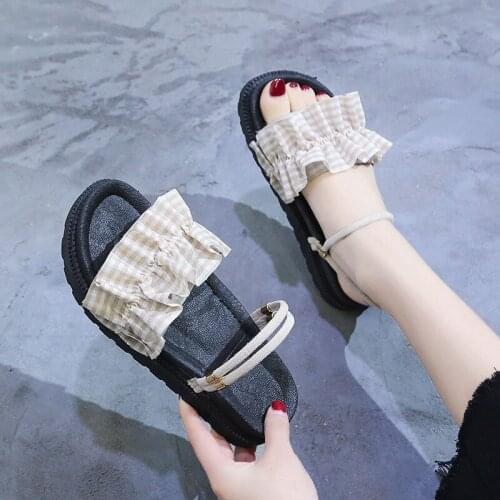 Fashion 2021 Summer Shoes Designer Women Slippers Outside Beach Slides Slippers Ladies Literary Flat-heeled Sandals