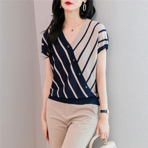 2021 Rushed 20519 (room 5, Row 7, No. 6 Middle) Non Real Shot Net Red Pattern Stripe Cross V-neck Sleeveless Vest [2001] 27