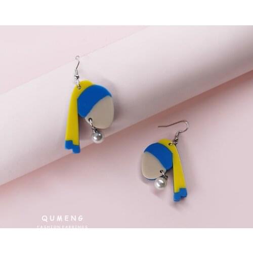 2020 Custom Unique Art design Jewelry Creative Pearl Girl Abstract Face Pendant Earrings Statement Hip Hop Girl Gifts