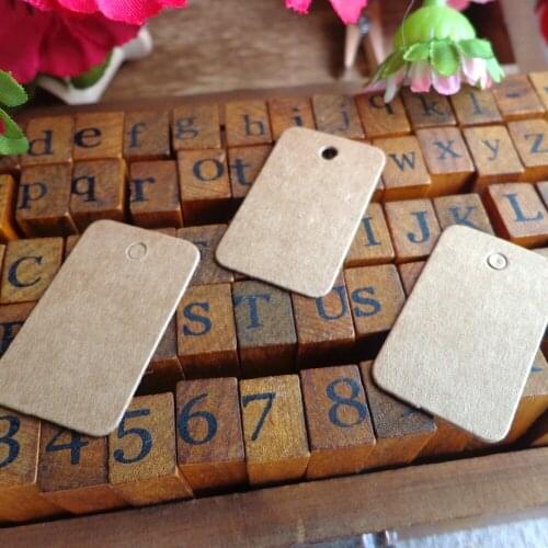 100pcs Kraft Paper Tag Packaging Hang Tags 2x3.3cm Wedding Birthday Party Candy Boxes Price Tags for Cookie Gift Labels