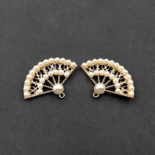 2021New 100Pcs Alloy Pearl Sector Pendants Buttons for DIY Child Hair Brand Accessories and Wedding Decoration HZ759