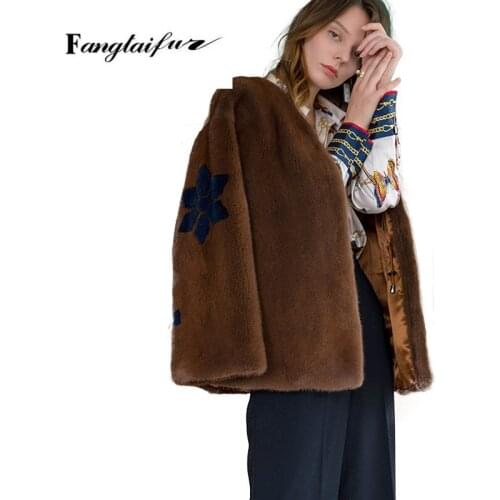 Ftangaiur 2021 Import Copenhagen Velvet Mink Fur Coat V-Neck Print Flower Full Sleeve Short Mink Coat Soft Real Mink Fur Coats