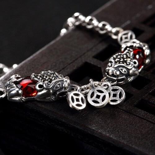 Armbanden Voor Vrouwen S925 Pure Silver, Antique Thai Mosaic Pomegranate Red, Fortune Two Ladies' High-end Bracelet Wholesale