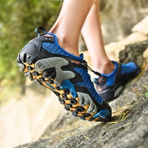 Men Breathable Mesh Summer Beach Wading Shoes Male Aqua Upstream Sport Trail Wading Shoes Men quick-dry Training Shoes Sneakers