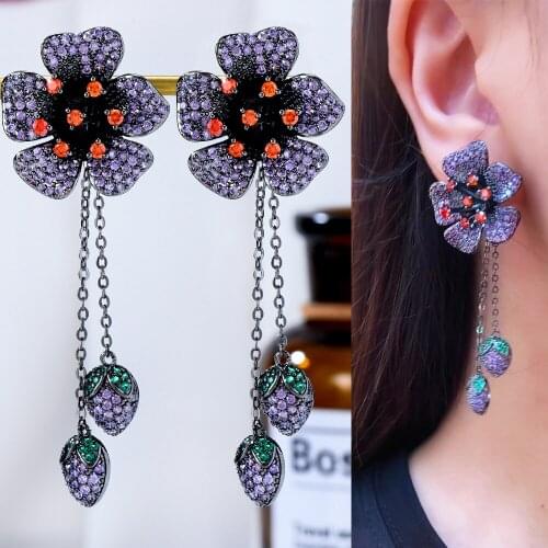 Soramoore Dangle Earrings