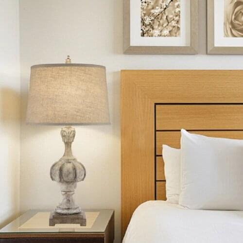 Customized American Country Table Lamp Bedroom Bedside Lamp Mild Luxury Retro Lamp in the Living Room Study Creative Lighting