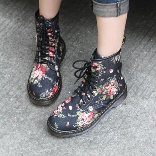 Fashion new Women Vintage print Boots Autumn Winter Motorcycle Ankle Platform Boots Ladies Boots Black PU Leather Shoes