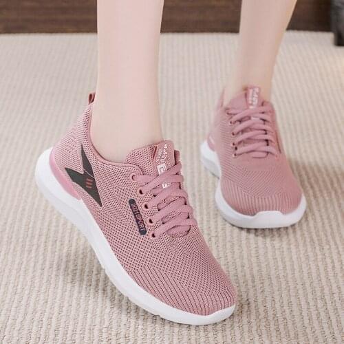 Mesh Women Sneakers Lightweight Woman Casual Sport Shoe Flats Breathable Gym Trainers Lace-up Soft Sole Womens Running Shoes