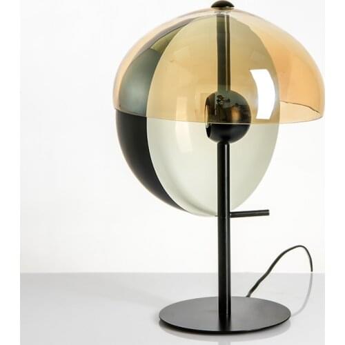 Nordic table lamp light luxury style modern lamp creative personality bedroom bedside lamp living room post modern table lamp