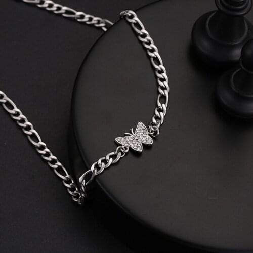 Meetvii Women Hip Hop Butterfiy Pendant Necklaces Simple Stainless Steel Chain Fashion Punk Necklaces for Women Jewelry